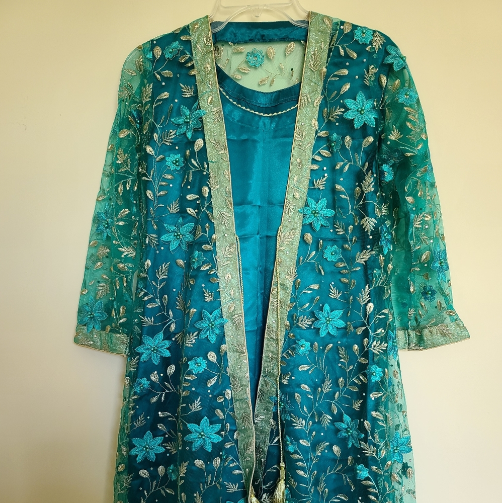 Pakistani & Indian Ethnic Wear